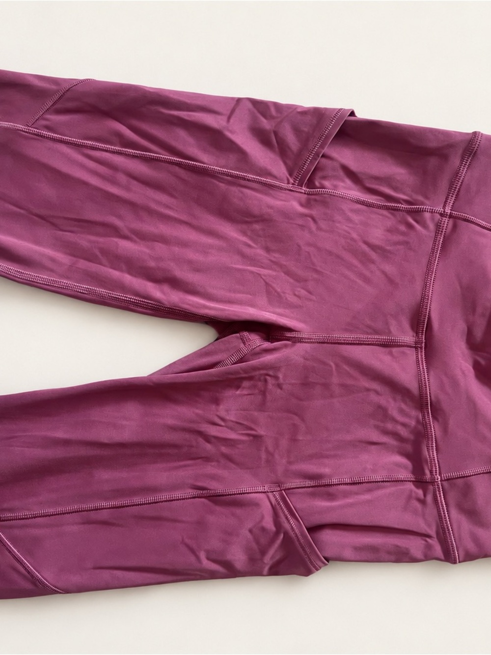 Lululemon Fast & Free 10” Shorts – Cassis, Size 4